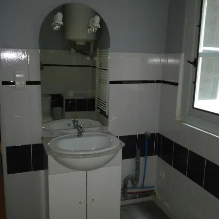 Apartamento Appart Entier De 49 M² Au Centre Narbona